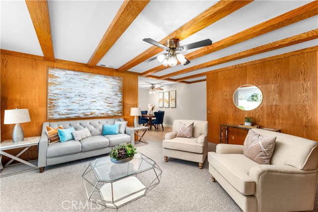 31840 Florida Street, Redlands CA: https://media.crmls.org/medias/1f509bb2-b63a-4e48-a98a-f880903a066c.jpg