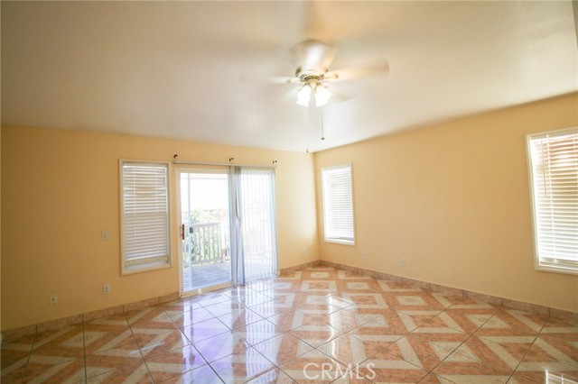 Detail Gallery Image 13 of 33 For 31592 Palomar Rd, Menifee,  CA 92584 - 5 Beds | 2/1 Baths