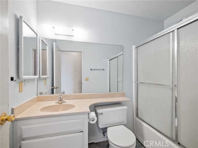 Detail Gallery Image 13 of 37 For 11070 Neola Rd, Apple Valley,  CA 92308 - 3 Beds | 2 Baths