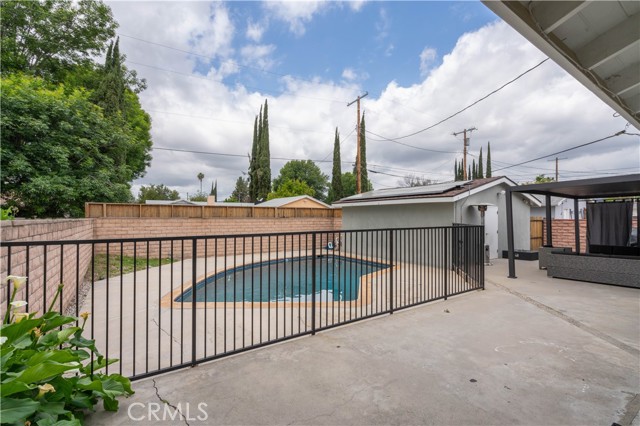 Detail Gallery Image 23 of 28 For 7301 Nita Ave, Canoga Park,  CA 91303 - 3 Beds | 2 Baths