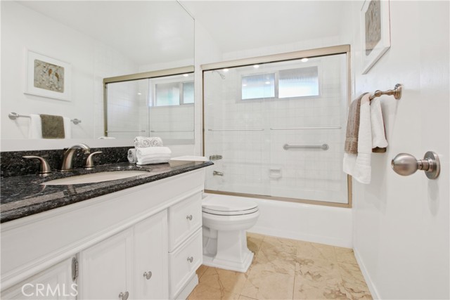 2249 Carriage Drive, Rolling Hills Estates, California 90274, 4 Bedrooms Bedrooms, ,1 BathroomBathrooms,Residential,Sold,Carriage,SB22013774