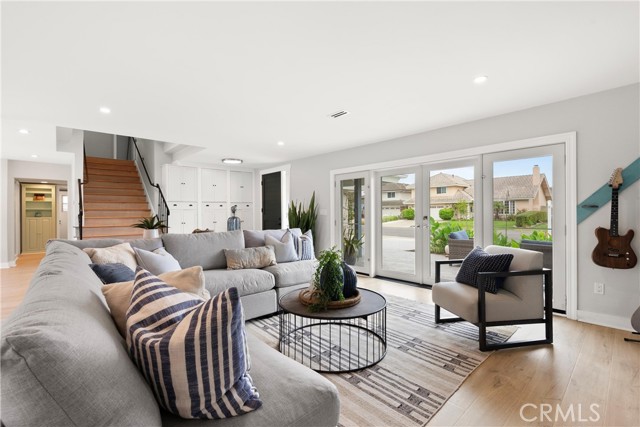 Image 17 of 45 For 10241 Wesley Circle