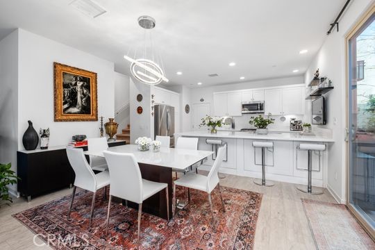 Detail Gallery Image 11 of 37 For 165 Frame, Irvine,  CA 92618 - 4 Beds | 3/1 Baths