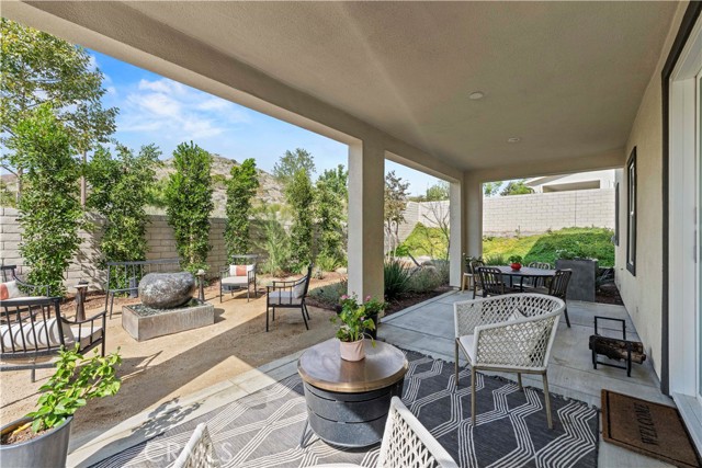 27774 Marquee Drive, Valencia CA: https://media.crmls.org/medias/1f5575a4-b89d-47b4-aa13-913e88c61cb3.jpg