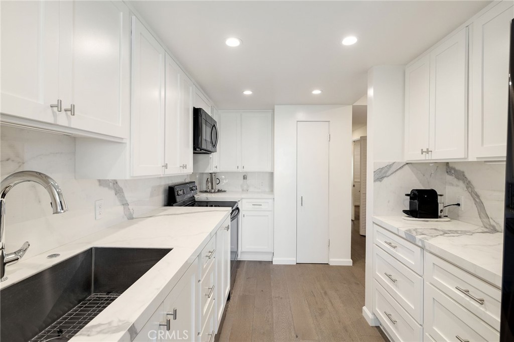 3200 La Rotonda Drive 411