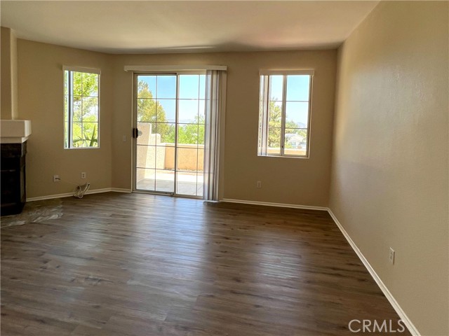 7997 E Viewrim, Anaheim Hills CA: https://media.crmls.org/medias/1f569b7b-1155-4715-abc9-917df31cf314.jpg