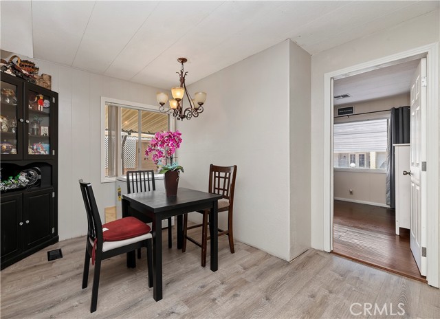 Detail Gallery Image 9 of 34 For 777 S Temescal St #73,  Corona,  CA 92879 - 4 Beds | 2 Baths