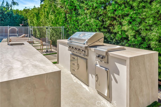 Detail Gallery Image 64 of 72 For 5355 Aldea Ave, Encino,  CA 91316 - 5 Beds | 5/1 Baths
