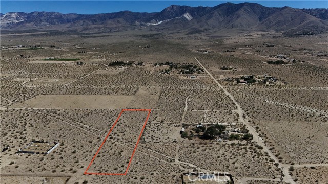 Detail Gallery Image 3 of 10 For 753 Yucca St, Lucerne Valley,  CA 92356 - – Beds | – Baths