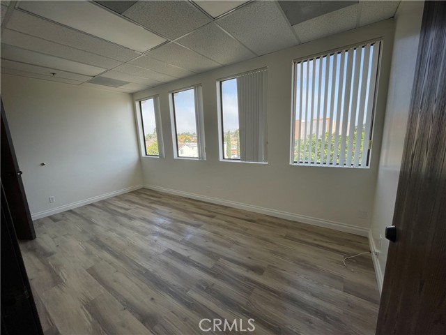 23505 Crenshaw Boulevard, Torrance, California 90505, ,Commercial Lease,For Rent,23505 Crenshaw Boulevard,CRSB22236030