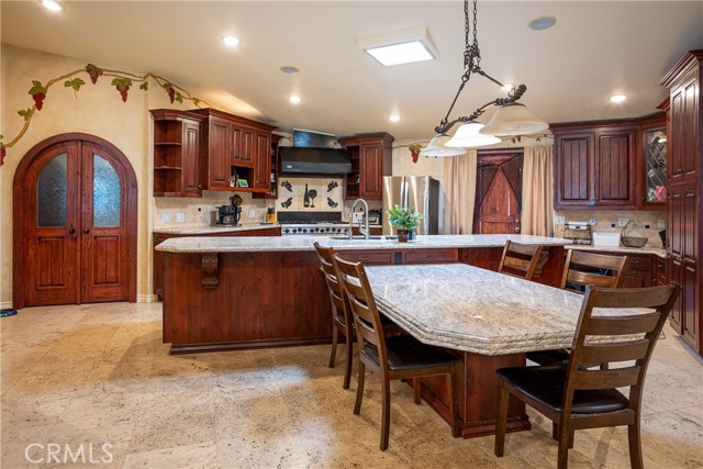 Detail Gallery Image 8 of 75 For 6378 East, Rancho Cucamonga,  CA 91739 - 5 Beds | 4 Baths