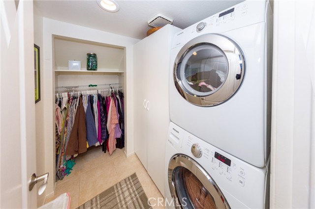 Indoor laundry room (Stackable w/d included)