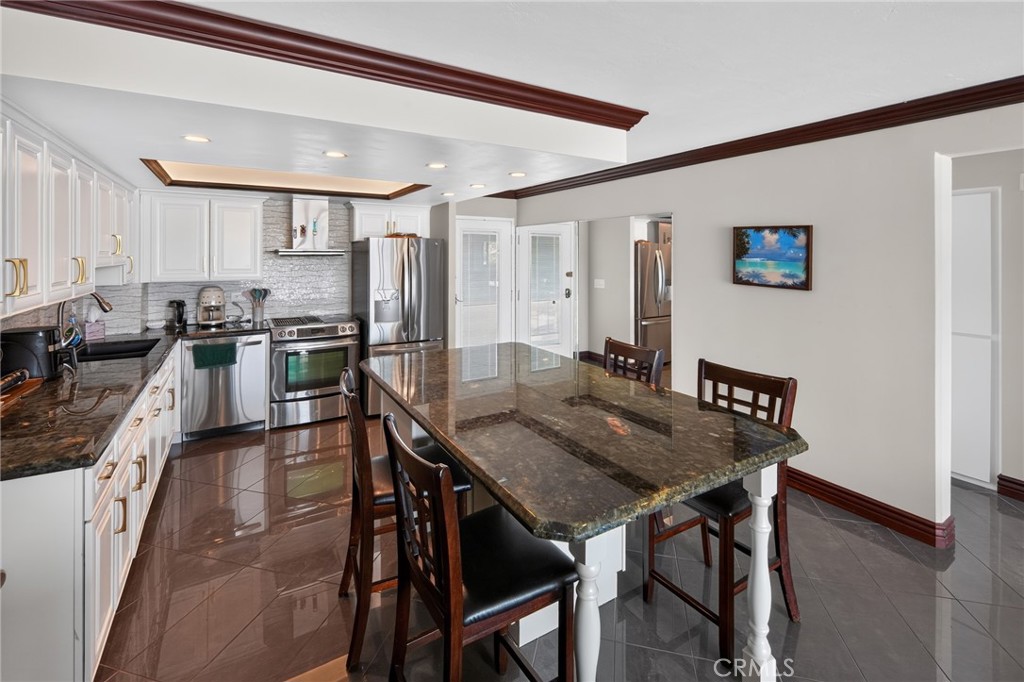4944 Cass Street - photo 17