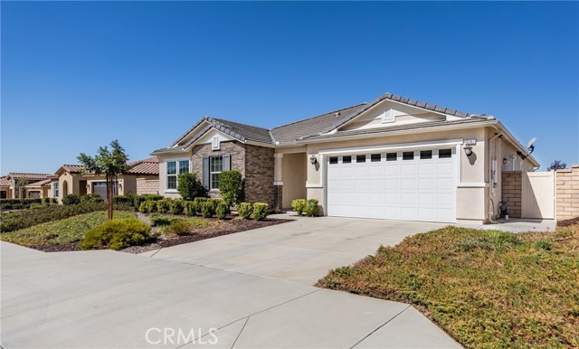 Detail Gallery Image 2 of 42 For 10367 Prospector, Moreno Valley,  CA 92557 - 4 Beds | 2/1 Baths