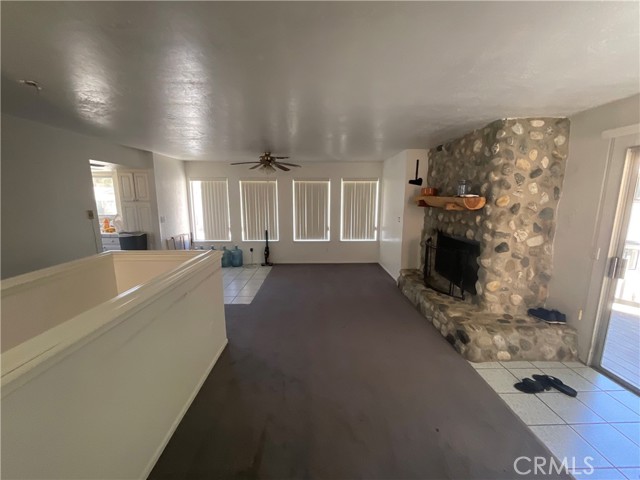 8118 Cove Lane, Bradley CA: https://media.crmls.org/medias/1f5b5e9f-46f5-4310-a307-2795ea3f3eb5.jpg