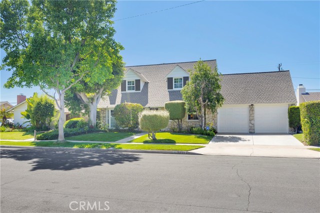 Detail Gallery Image 2 of 30 For 11731 Argyle Dr, Rossmoor,  CA 90720 - 4 Beds | 2 Baths