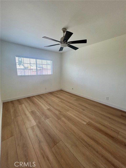 3964 Hibbert Court, Simi Valley CA: https://media.crmls.org/medias/1f5c0aa2-a6b5-43a4-bf6f-ee287a533c0a.jpg