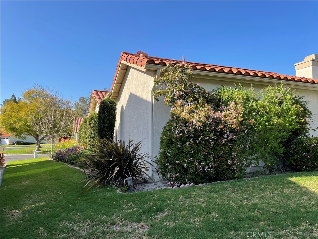 MLS #OC25244918 image #29