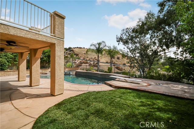 Detail Gallery Image 29 of 31 For 30526 Beryl Pl, Castaic,  CA 91384 - 4 Beds | 3 Baths