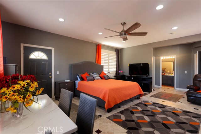 40203 Grenache Court, Murrieta CA: https://media.crmls.org/medias/1f5c884a-ca55-4b90-a116-5f28a1012e2f.jpg