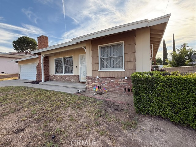 Detail Gallery Image 2 of 23 For 5655 Newbury Ave, San Bernardino,  CA 92404 - 3 Beds | 2 Baths