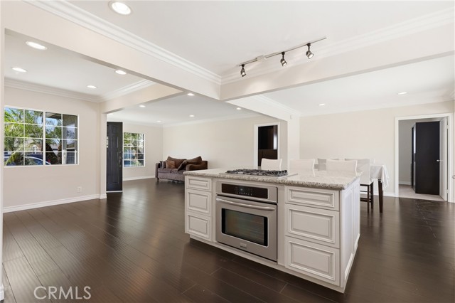 Detail Gallery Image 14 of 41 For 12208 Dunrobin Ave, Downey,  CA 90242 - 3 Beds | 2 Baths