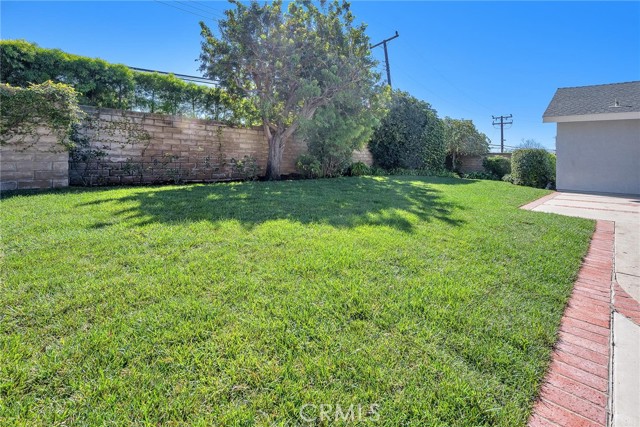 Image 27 of 37 For 224 Longfellow Street