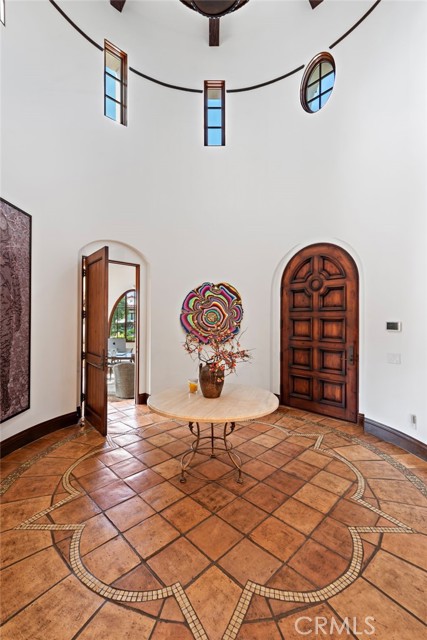 1 Overlook Drive, Ladera Ranch CA: https://media.crmls.org/medias/1f5efeaa-ce59-4c23-ab67-7f9f6e90c391.jpg