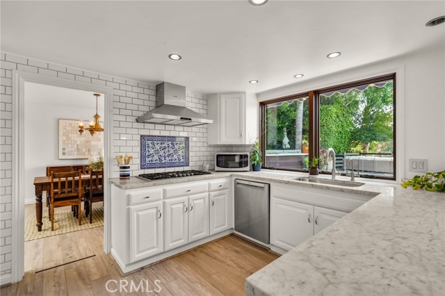 6312 Tahoe Drive, Los Angeles CA: https://media.crmls.org/medias/1f5f2e70-a736-4a18-b538-3f80a57f2487.jpg
