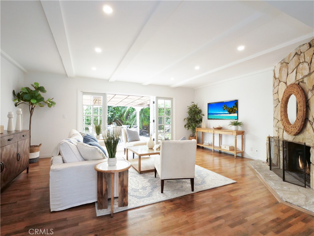 MLS #SB25163176 img 5