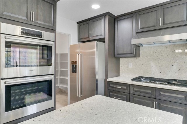 Detail Gallery Image 27 of 66 For 2408 Innisfree Ct, Fullerton,  CA 92831 - 5 Beds | 2/1 Baths