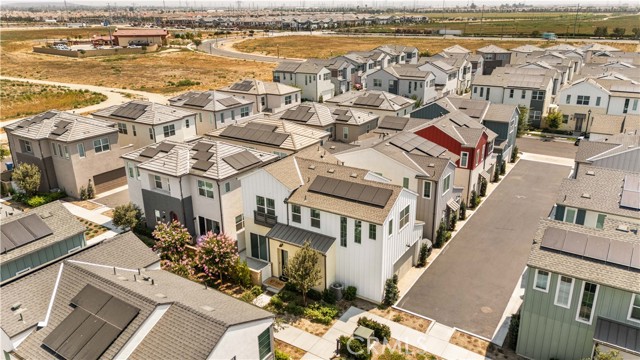 Detail Gallery Image 36 of 47 For 4440 S Forsyth Paseo, Ontario,  CA 91762 - 3 Beds | 2/1 Baths