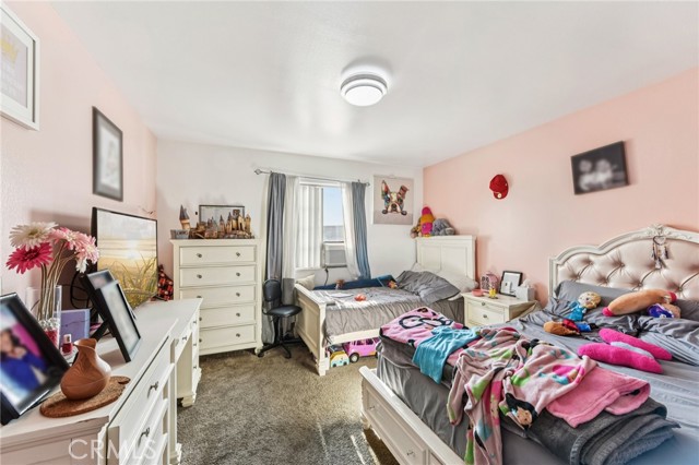 Detail Gallery Image 19 of 38 For 342 W 56th, Los Angeles,  CA 90037 - 8 Beds | 4 Baths