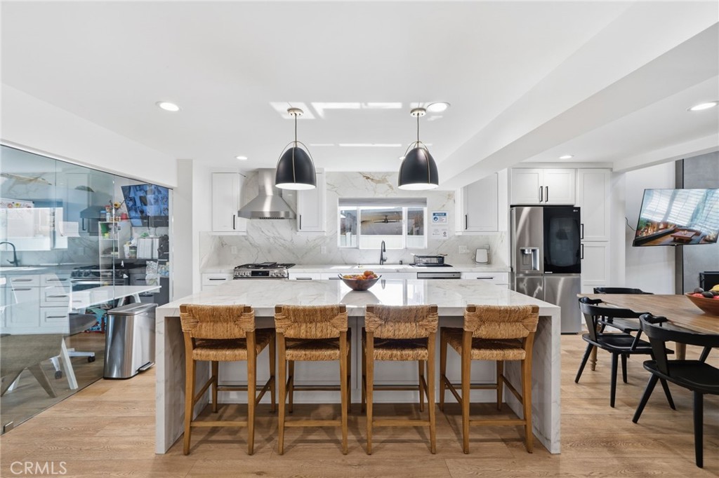 MLS #OC26121492 image #8