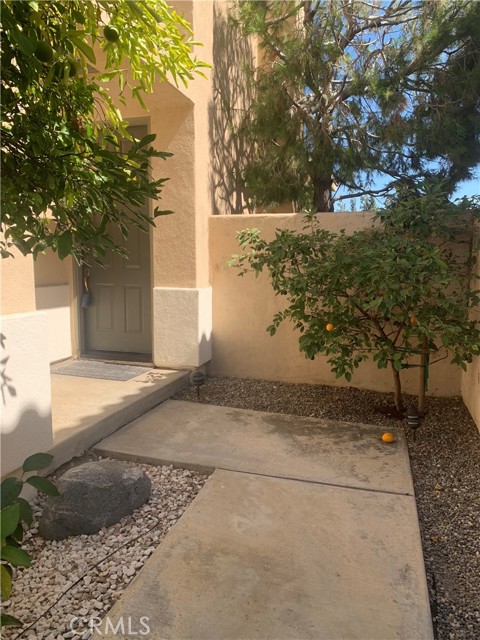 1740 Pierce Lane, Placentia CA: https://media.crmls.org/medias/1f643717-d0e6-4e06-9bcf-3b6d1a3dd50f.jpg
