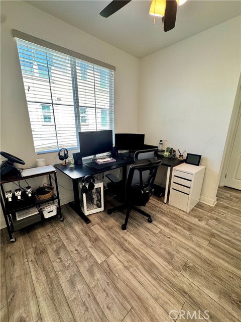 Detail Gallery Image 12 of 17 For 162 Reed Ln #48,  La Habra,  CA 90631 - 2 Beds | 2/1 Baths