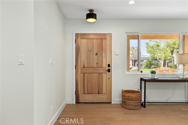 Detail Gallery Image 8 of 60 For 2902 Ladoga Ave, Long Beach,  CA 90815 - 3 Beds | 2 Baths