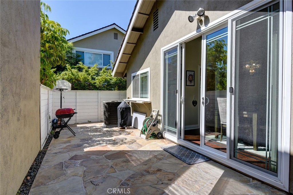 1F65A6A4 26A6 49A8 85Fb 29A194Acb0F9 24 Tanglewood Drive, Irvine, Ca 92604 &Lt;Span Style='BackgroundColor:transparent;Padding:0Px;'&Gt; &Lt;Small&Gt; &Lt;I&Gt; &Lt;/I&Gt; &Lt;/Small&Gt;&Lt;/Span&Gt;