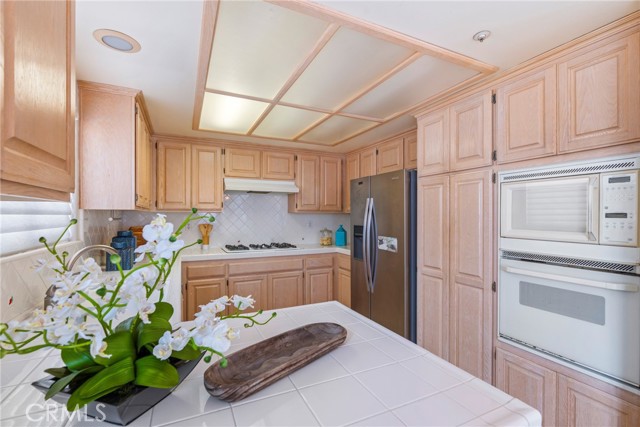 Detail Gallery Image 7 of 30 For 2602 Grant Ave a,  Redondo Beach,  CA 90278 - 3 Beds | 3 Baths