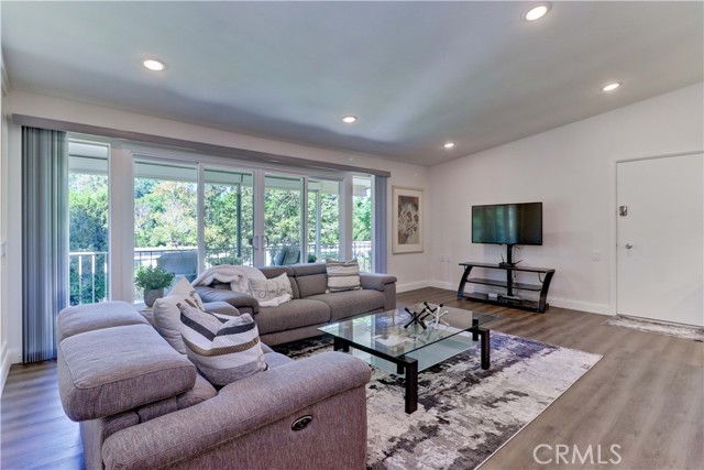 Detail Gallery Image 5 of 50 For 56 Calle Cadiz #O,  Laguna Woods,  CA 92637 - 2 Beds | 2 Baths