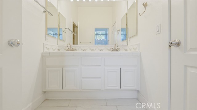 Detail Gallery Image 46 of 71 For 4469 La Serena, Yorba Linda,  CA 92886 - 4 Beds | 3/1 Baths