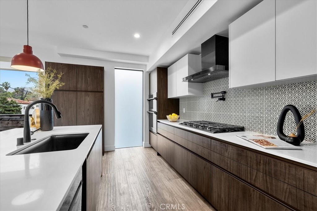 MLS #SB25034214 img 36