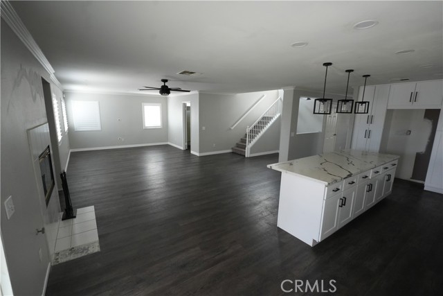 1464 Augusta, Beaumont CA: https://media.crmls.org/medias/1f688466-05a4-41c3-8463-312f474dacc6.jpg