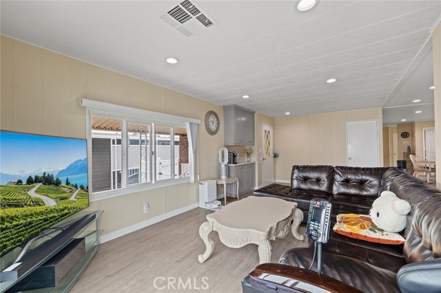 Detail Gallery Image 7 of 16 For 1065 Lomita Bld #92,  Harbor City,  CA 90710 - 3 Beds | 2 Baths