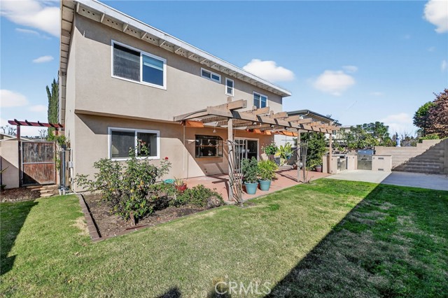 Detail Gallery Image 41 of 54 For 6116 E Paseo Rio Azul, Anaheim,  CA 92807 - 3 Beds | 2/1 Baths
