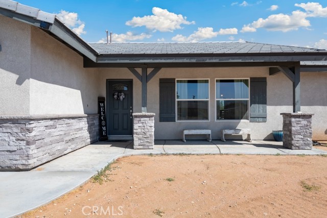 Detail Gallery Image 3 of 32 For 21896 Jelan Ave, Apple Valley,  CA 92307 - 3 Beds | 2 Baths