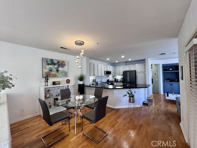 33423 Winston Way, Temecula CA: https://media.crmls.org/medias/1f6968cf-b358-4bcd-a6a6-abafdde00c60.jpg