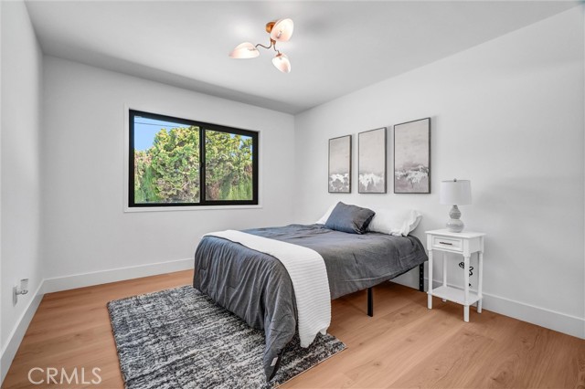 Image 14 of 23 For 6951 Stanford