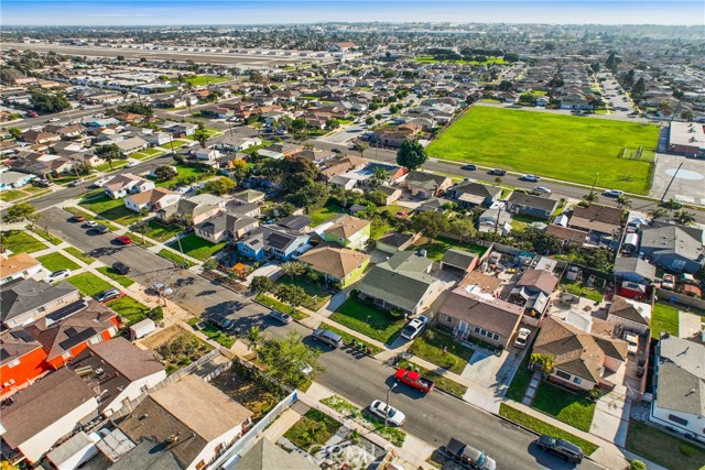 Detail Gallery Image 33 of 36 For 2202 W 153rd St, Compton,  CA 90220 - 4 Beds | 2/1 Baths