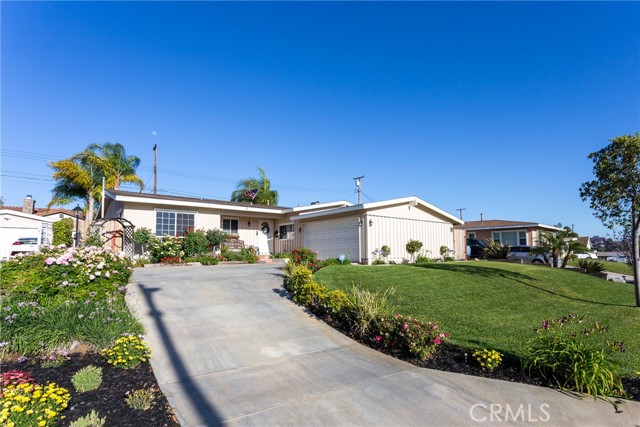 Detail Gallery Image 1 of 1 For 13532 Raceland Rd, La Mirada,  CA 90638 - 3 Beds | 2 Baths